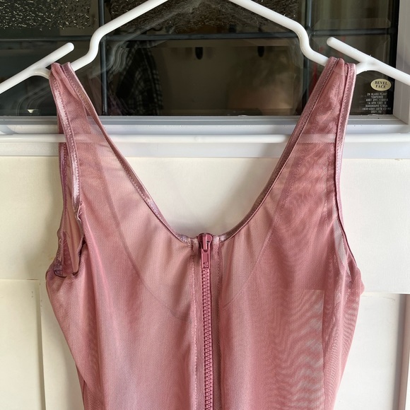 FASHION NOVA blush pink mesh zip up front bodysuit - Picture 2 of 6